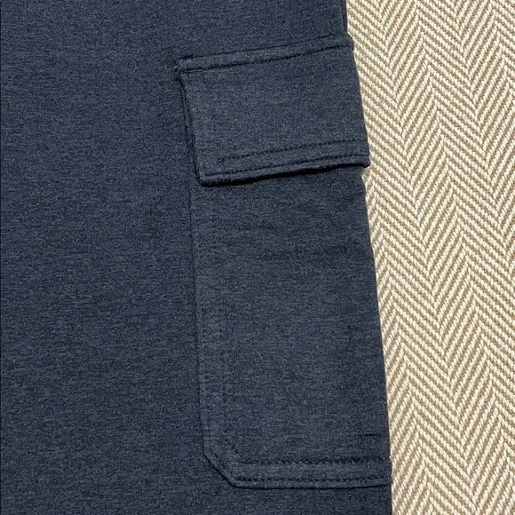 Vuori Halo Essential Cargo Wideleg Pants Midnight Heather Blue Small - Picture 13 of 16